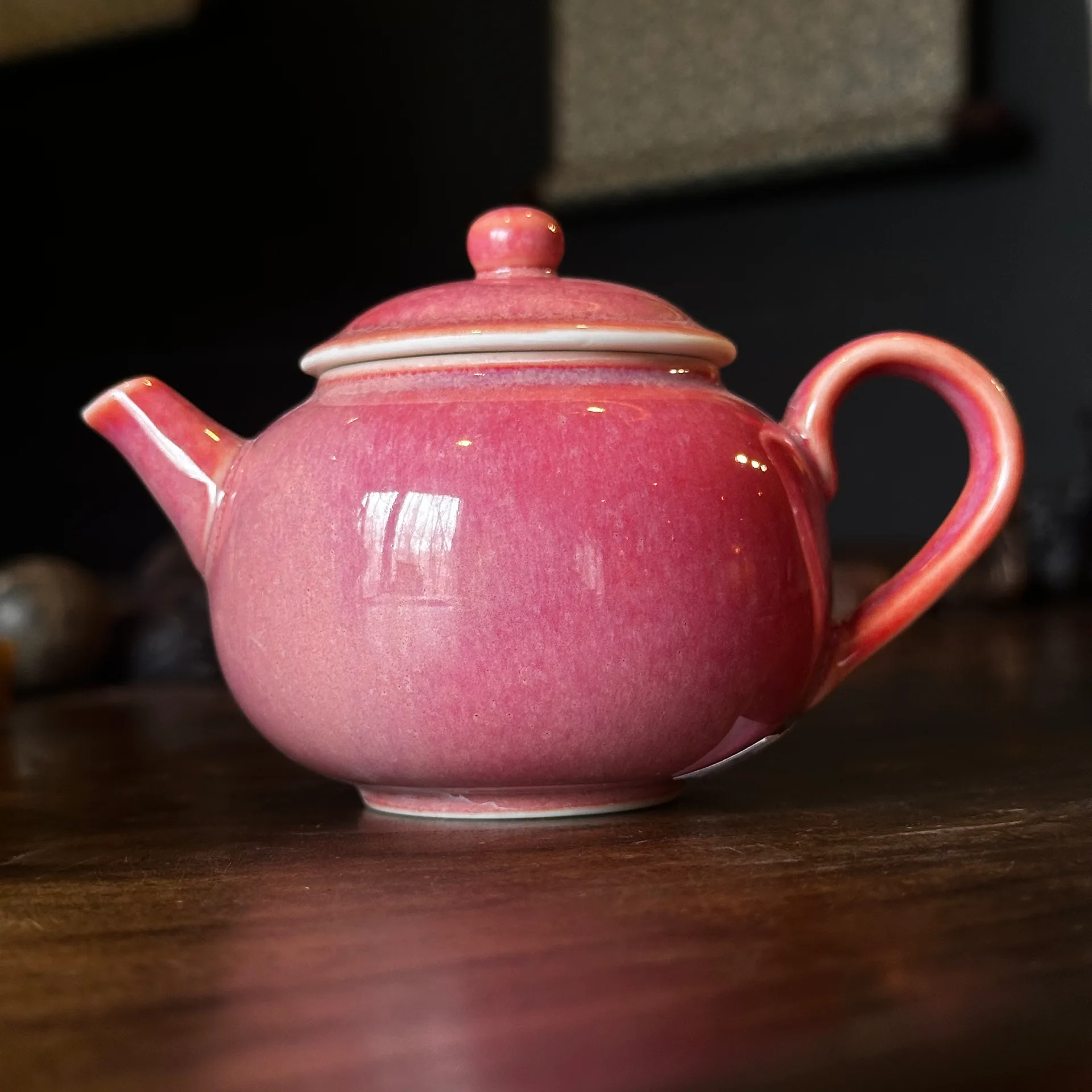 Чайник розовый