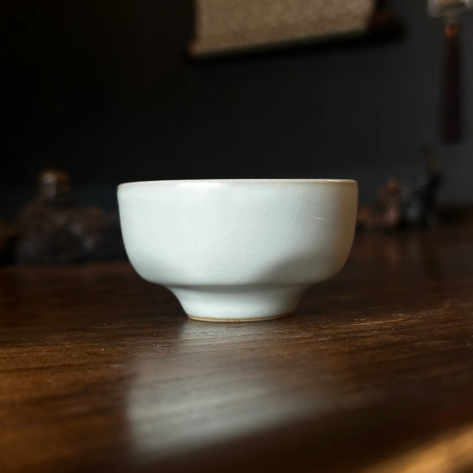 Пиала белая три грани