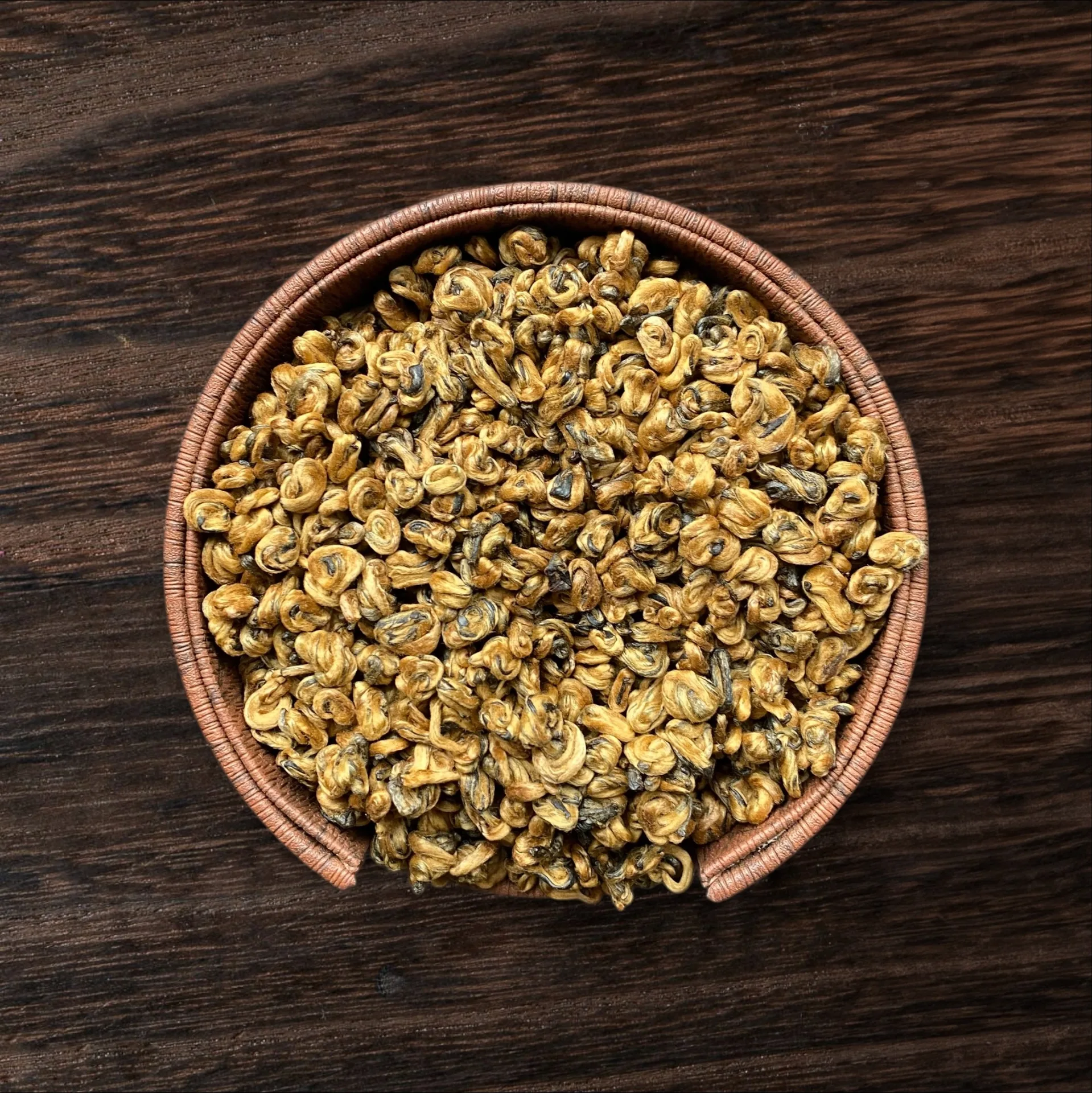 Цзинь Ло Золотые улитки